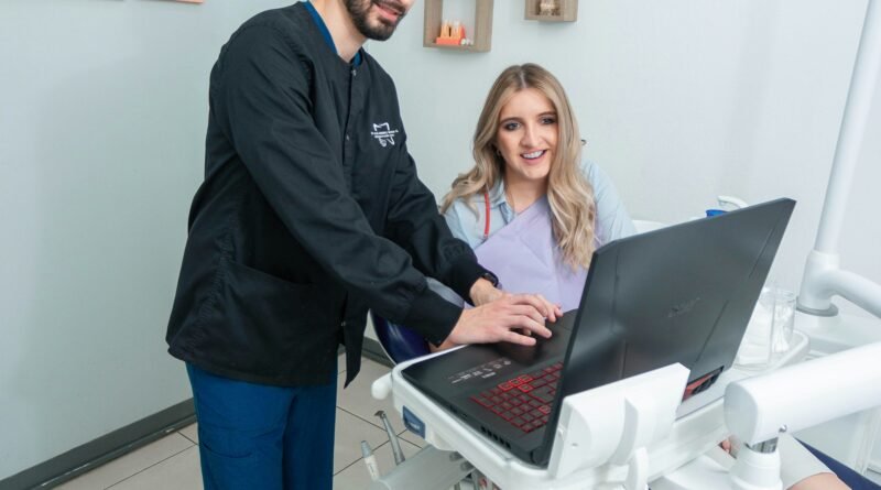 Digital Marketing for Dentists: Trends and Tips for 2025