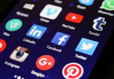 Faceless Content Ideas for YouTube, TikTok, Instagram, Blogs & Pinterest (2025 Guide)